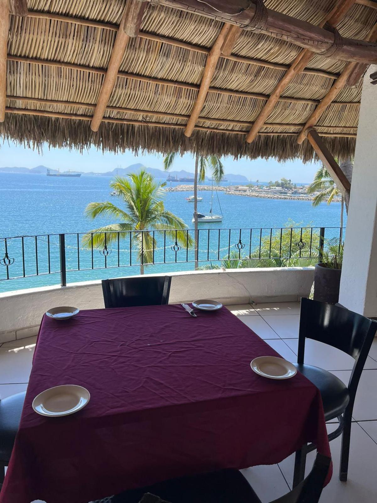 Frente Al Mar, Comodo Y Familiar Manzanillo Eksteriør billede
